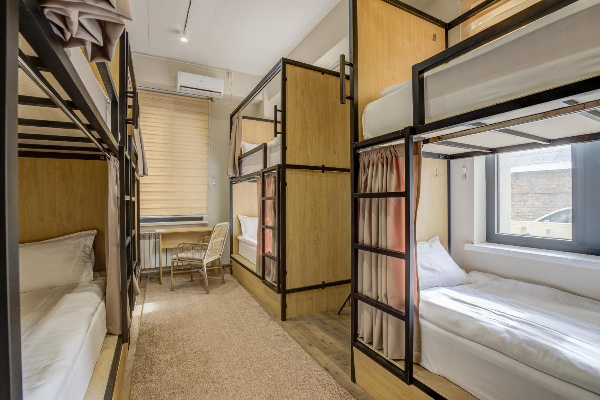 Bodo Hostel Bishkek Ngoại thất bức ảnh